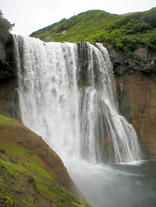Ksudach volcano. Waterfall.